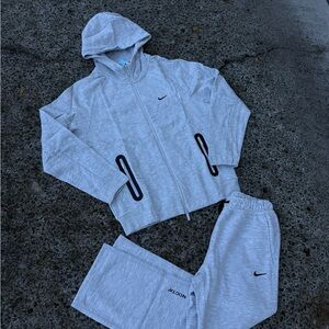 Nike Light Gray Zip-Up Hoodie with Black Swoosh nocta
